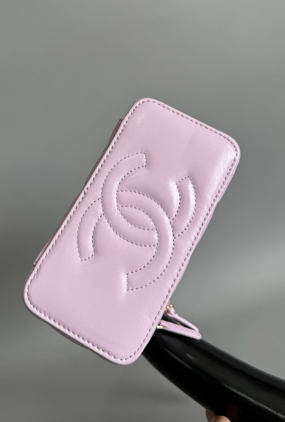 Chanel Vanity Case Pearl 17Cm Cotton Candy Lambskin Gold Hardware view 6