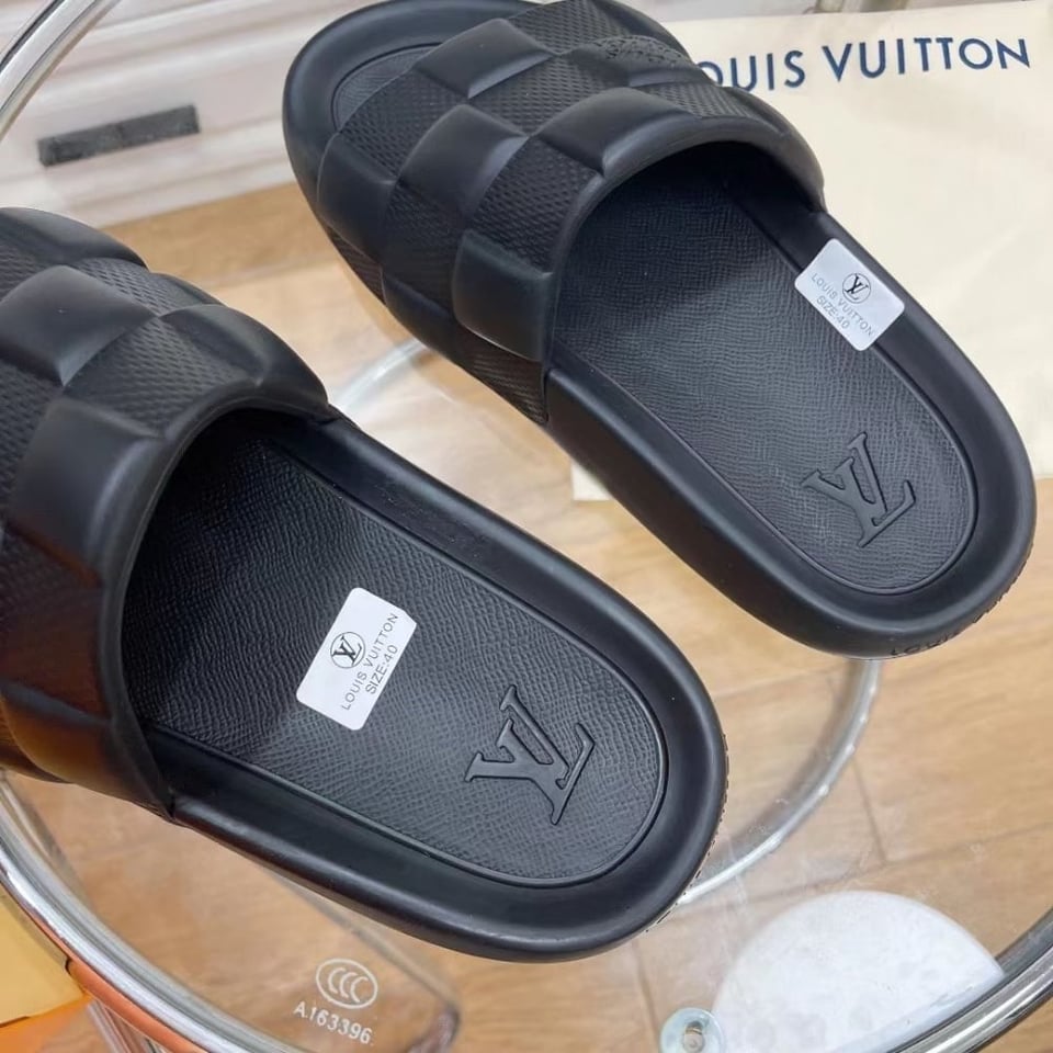 Louis Vuitton Waterfront Mule Maxi Damier Rubber Black view 8