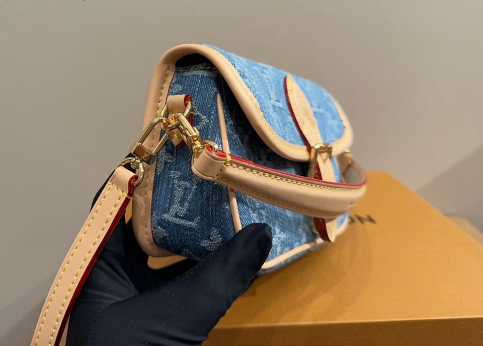 Louis Vuitton Diane Nano Bag Blue Denim 19cm M27700 view 5