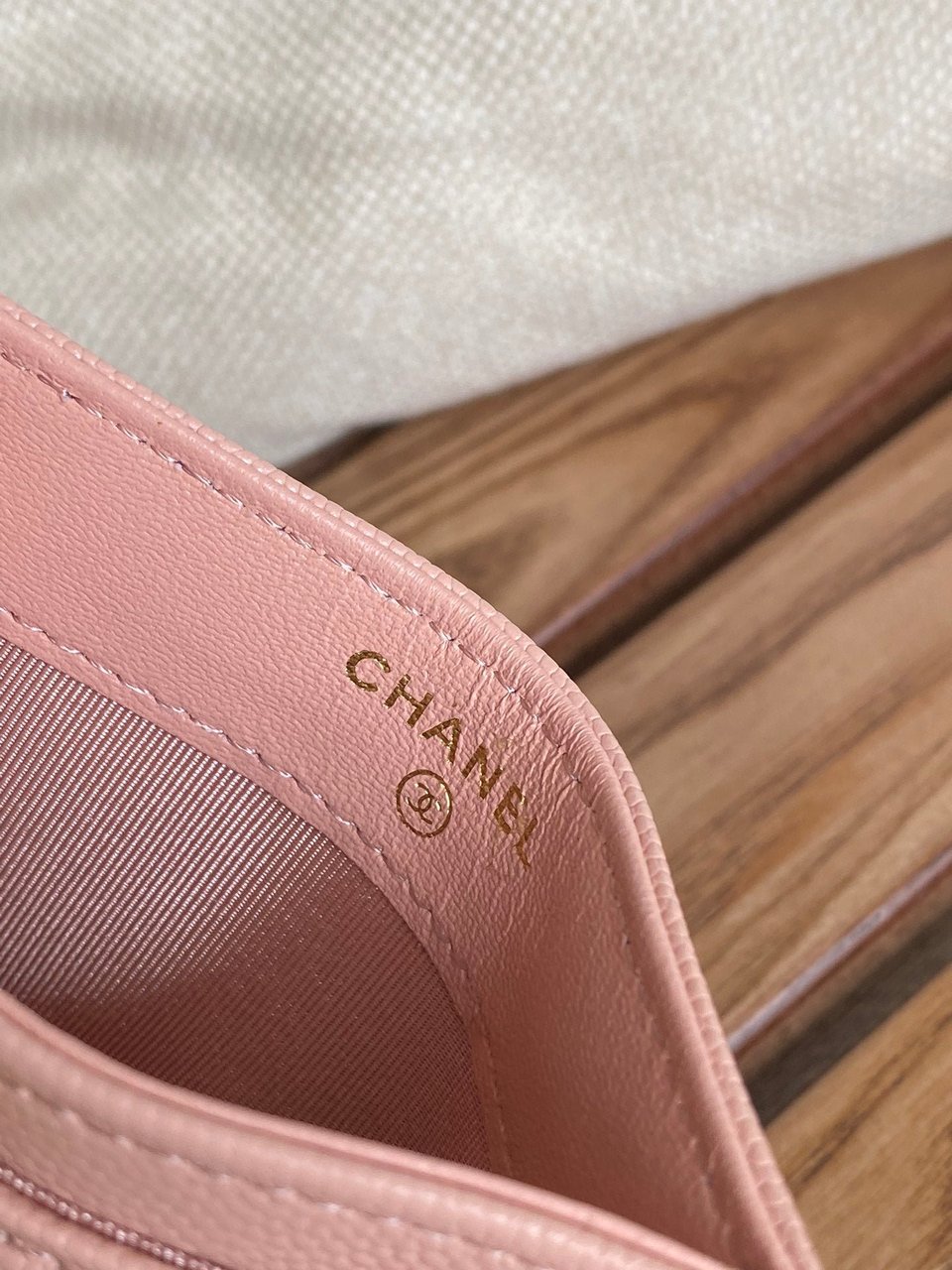Chanel Boy 11Cm Card Holder Pink Caviar Gold Hardware view 7