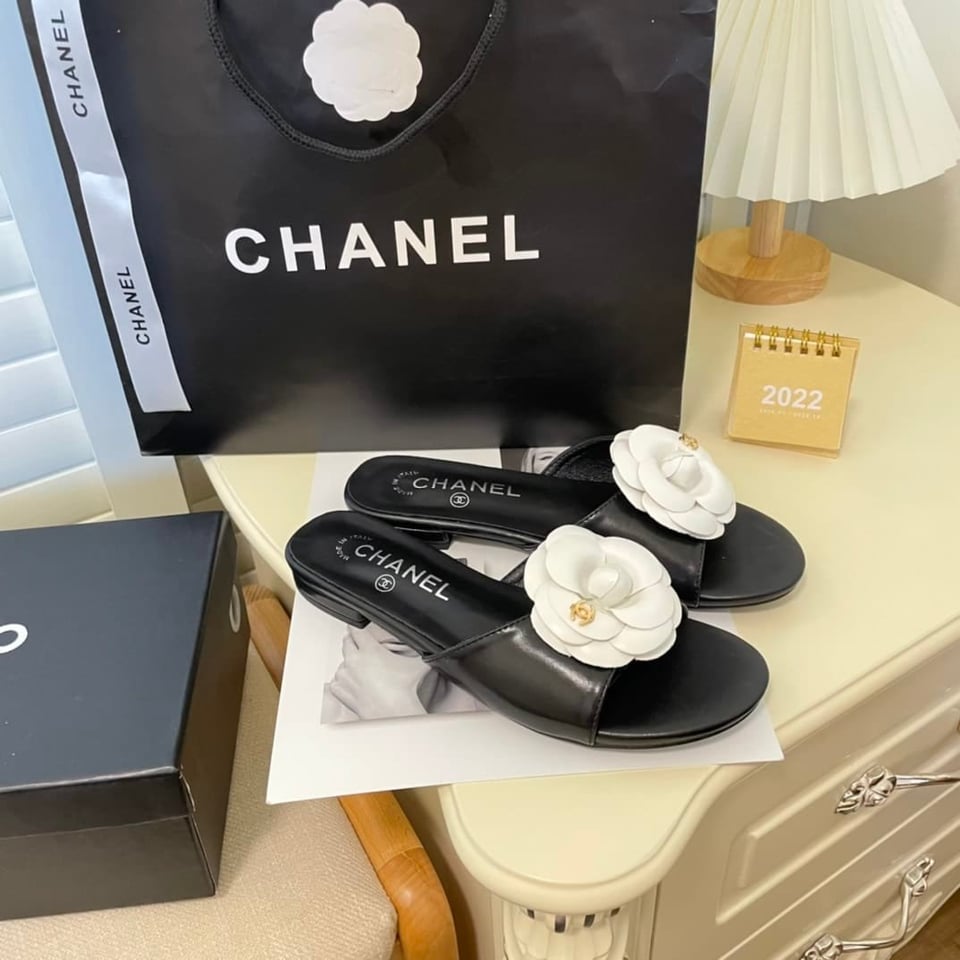 Chanel White Camellia Slides Black view 4