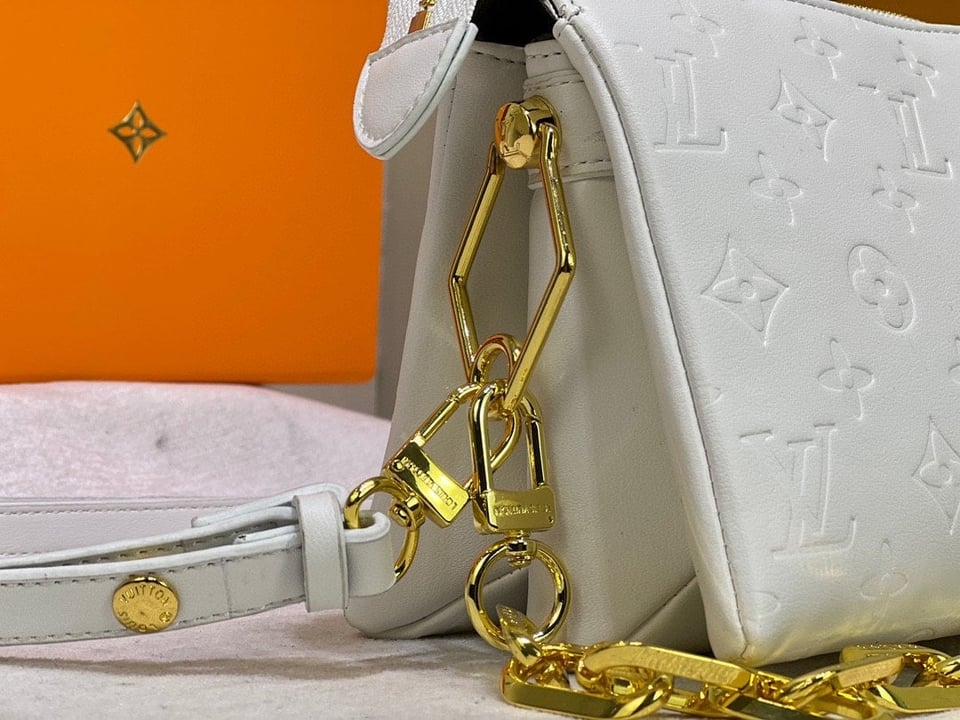 Louis Vuitton Coussin BB 22cm/8.7in Monogram Empreinte Leather White M20770 – Women view 12