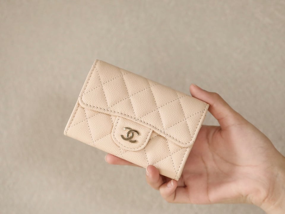 Chanel Flap Card Holder 11.3 Beige Grained Calfskin Gold Icon