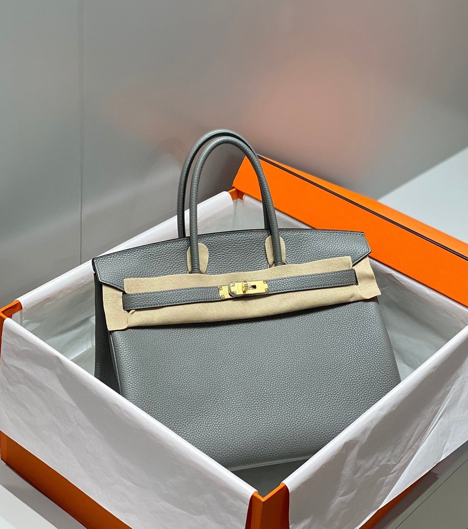 Hermes Birkin 35Cm Medium Grey Togo Leather Gold Hardware view 3