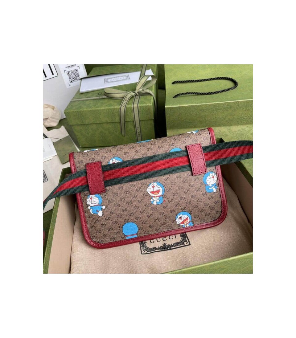 Gucci x Doraemon Small Belt Bag ‘Ivory’ 24cm view 5