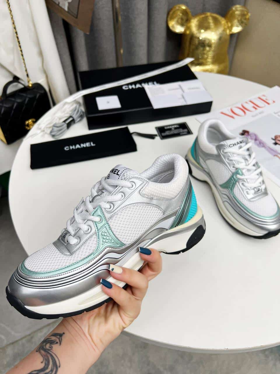 Chanel 23C Silver Metallic Cc Logo Lace Up Flat Runner Trainer Sneaker White Turquoise view 8