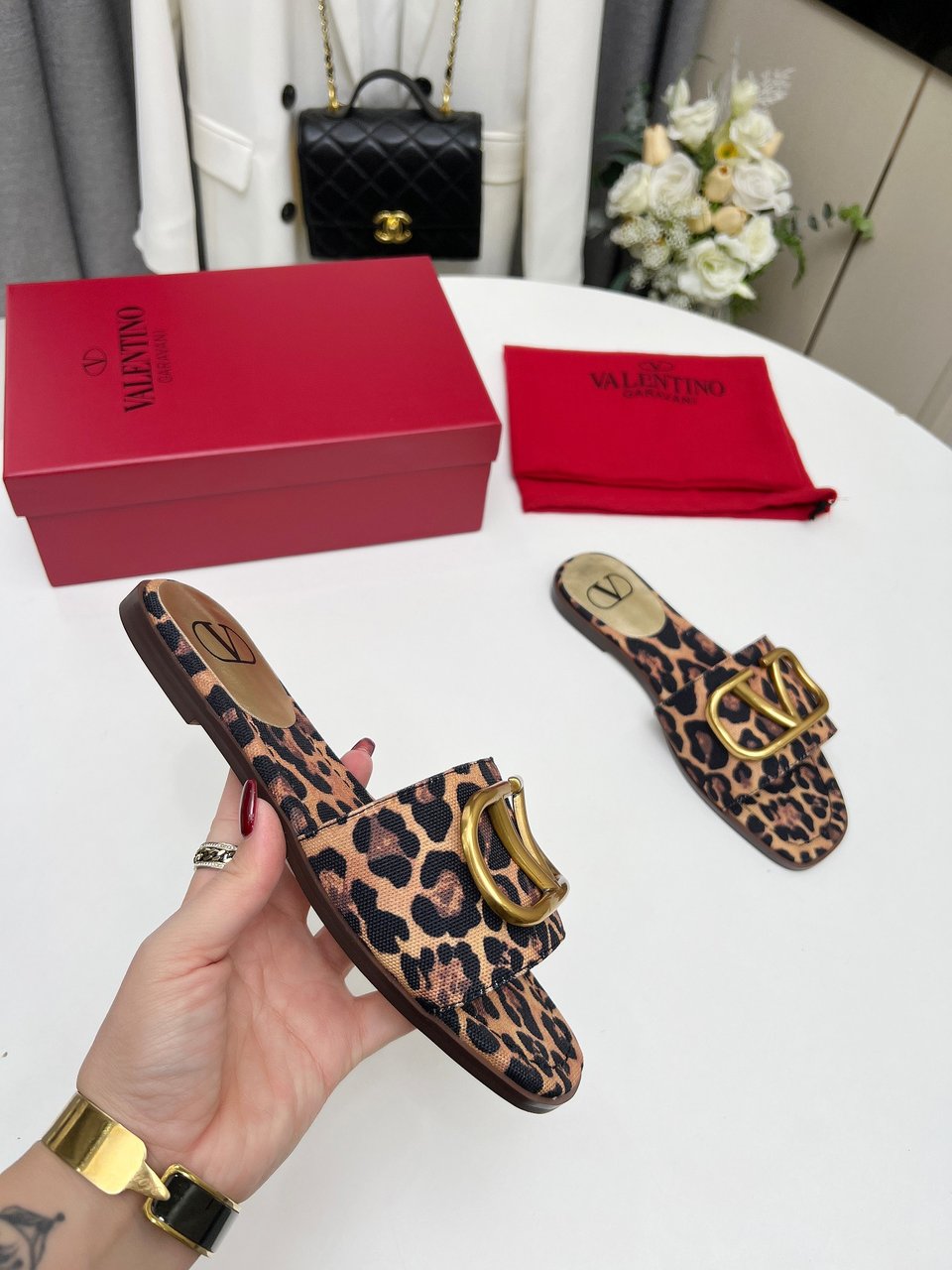 Valentino Garavani Leopard Print Buckle Sandals 3W2S0Bd5Rqy 09J view 5