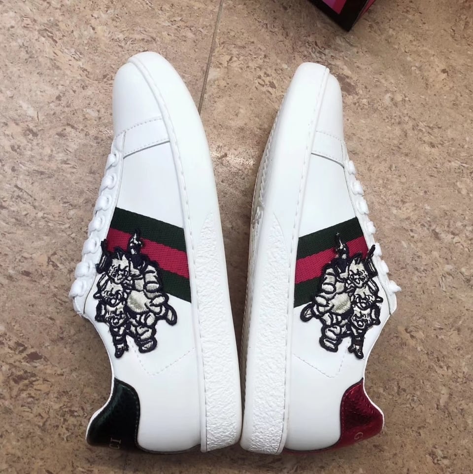 Gucci Women’S Ace Sneaker With Three Little Pig view 4