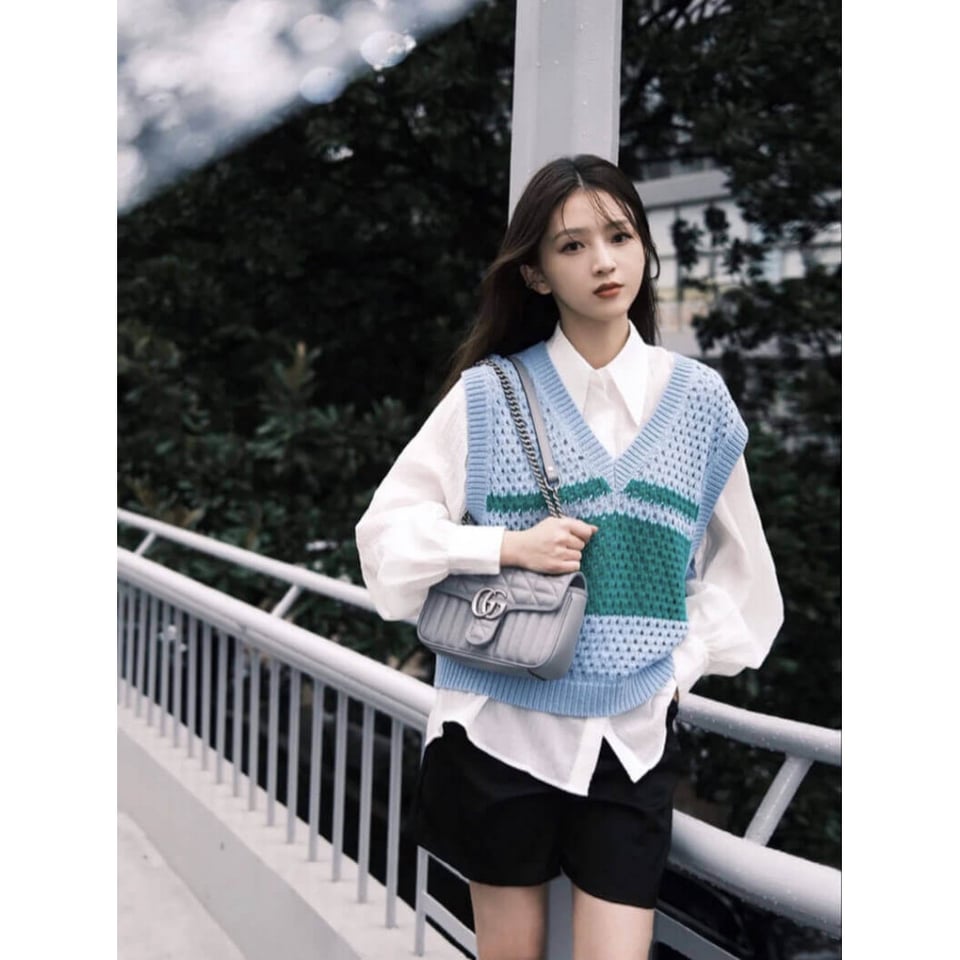 Gucci GG Marmont Mini Shoulder Bag Grey view 10