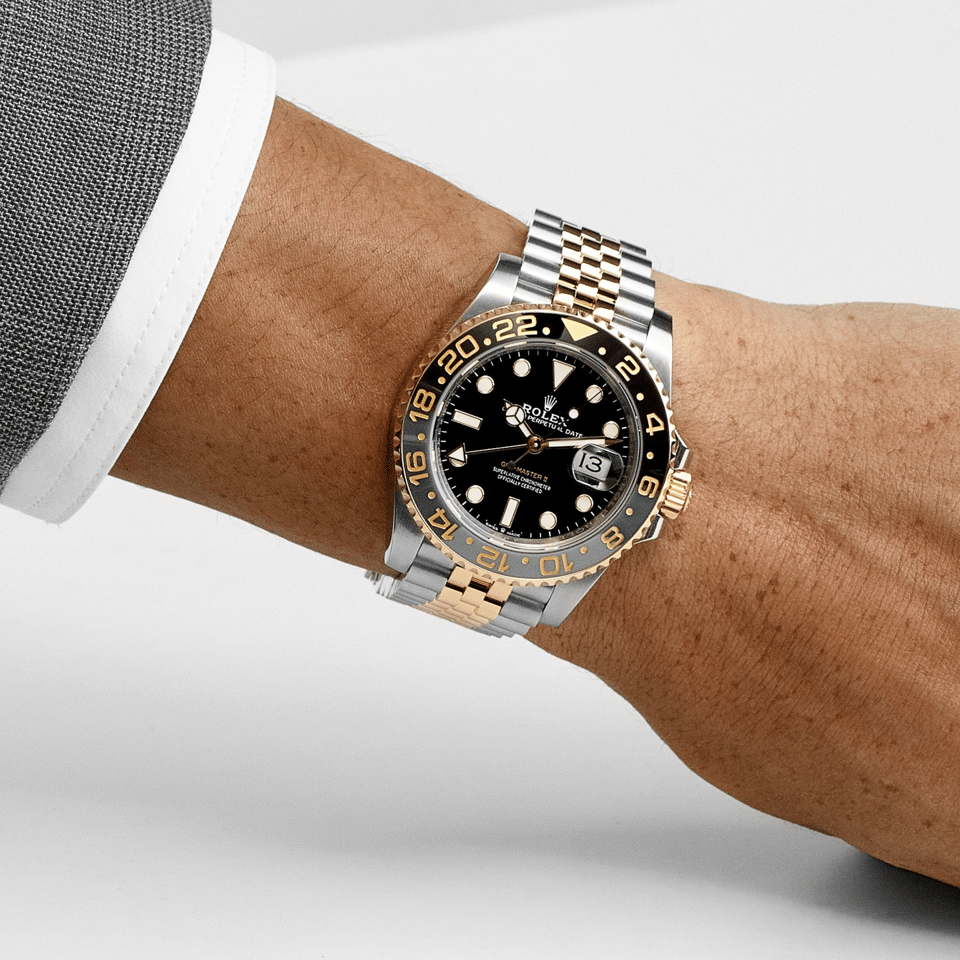 Rolex GMT-Master II 40 mm Black Dial “Zombie” 126713GRNR view 3