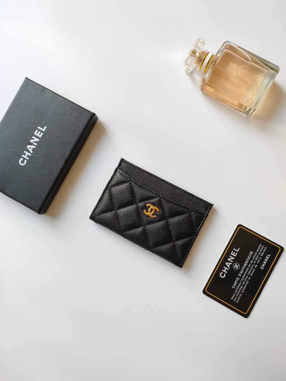 Chanel Card Holder 11.2 Black Grained Calfskin Gold Icon view 3