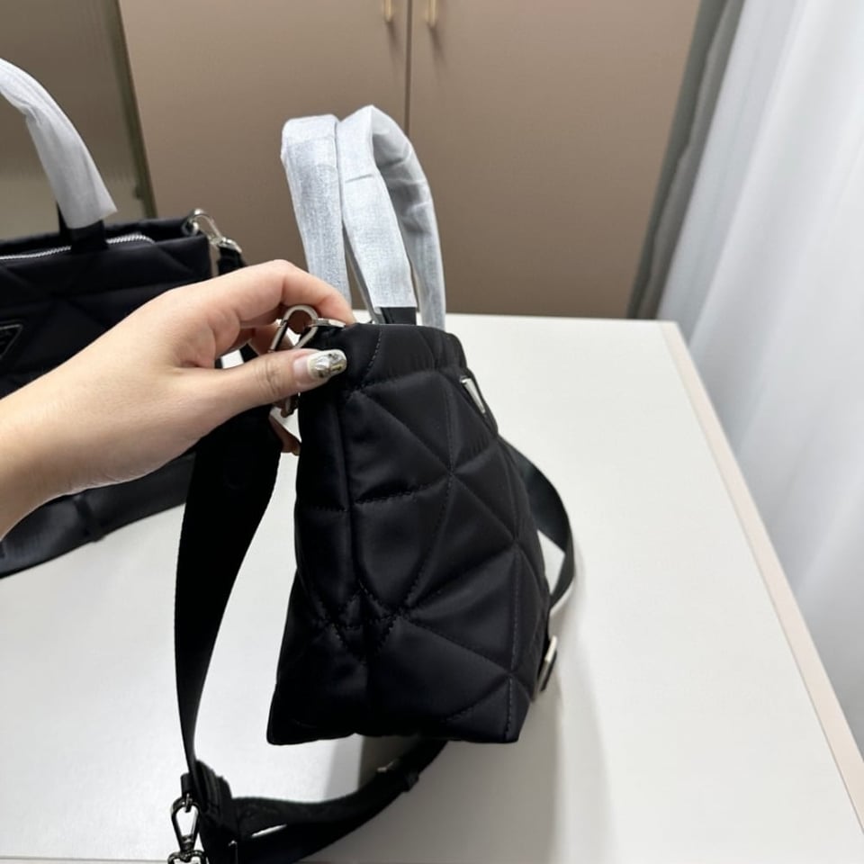 Prada Re Nylon Padded Tote Bag Black 23Cm view 8
