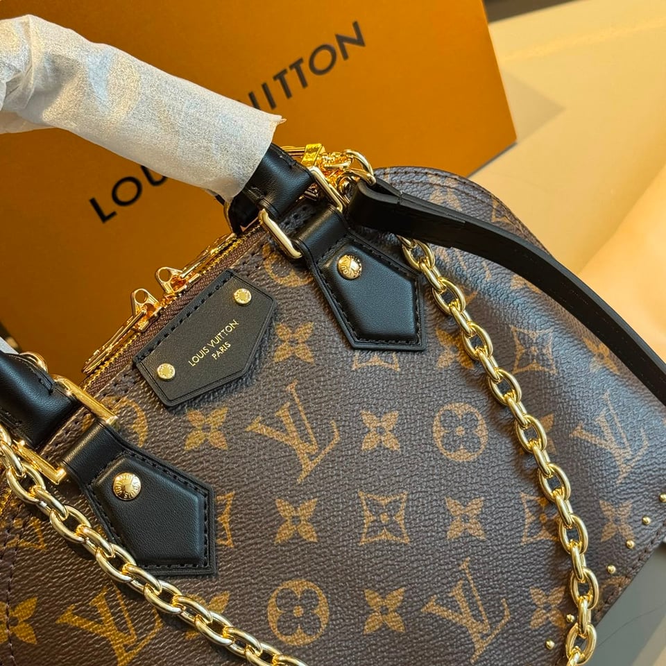 Louis Vuitton Alma Trunk BB Bag Monogram Canvas 22cm M26084 view 7