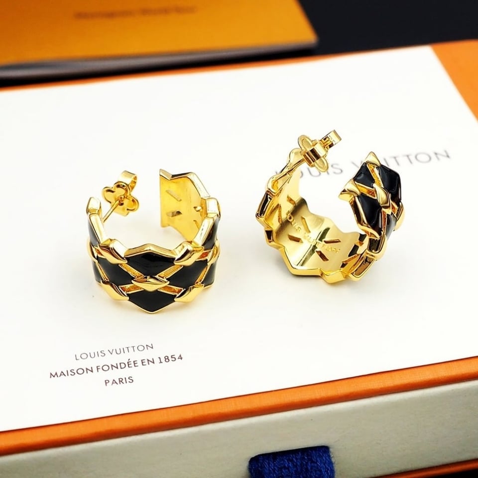 Louis Vuitton Lv Malletage Earrings Gold M01685 view 5