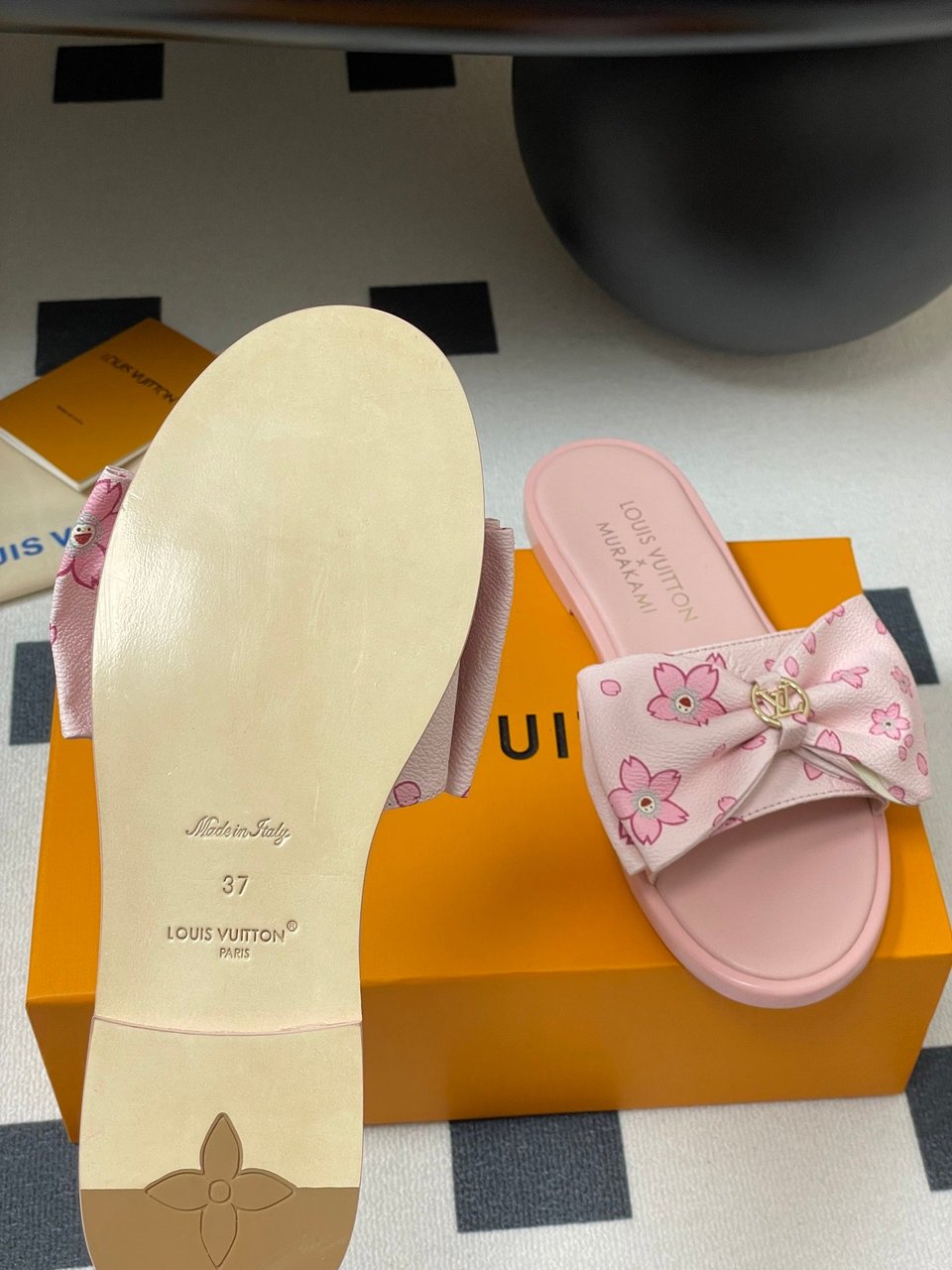 Louis Vuitton x Takashi Murakami Lily Flat Mule Bow Slide Sandals Pink- White 1AGVYA view 10