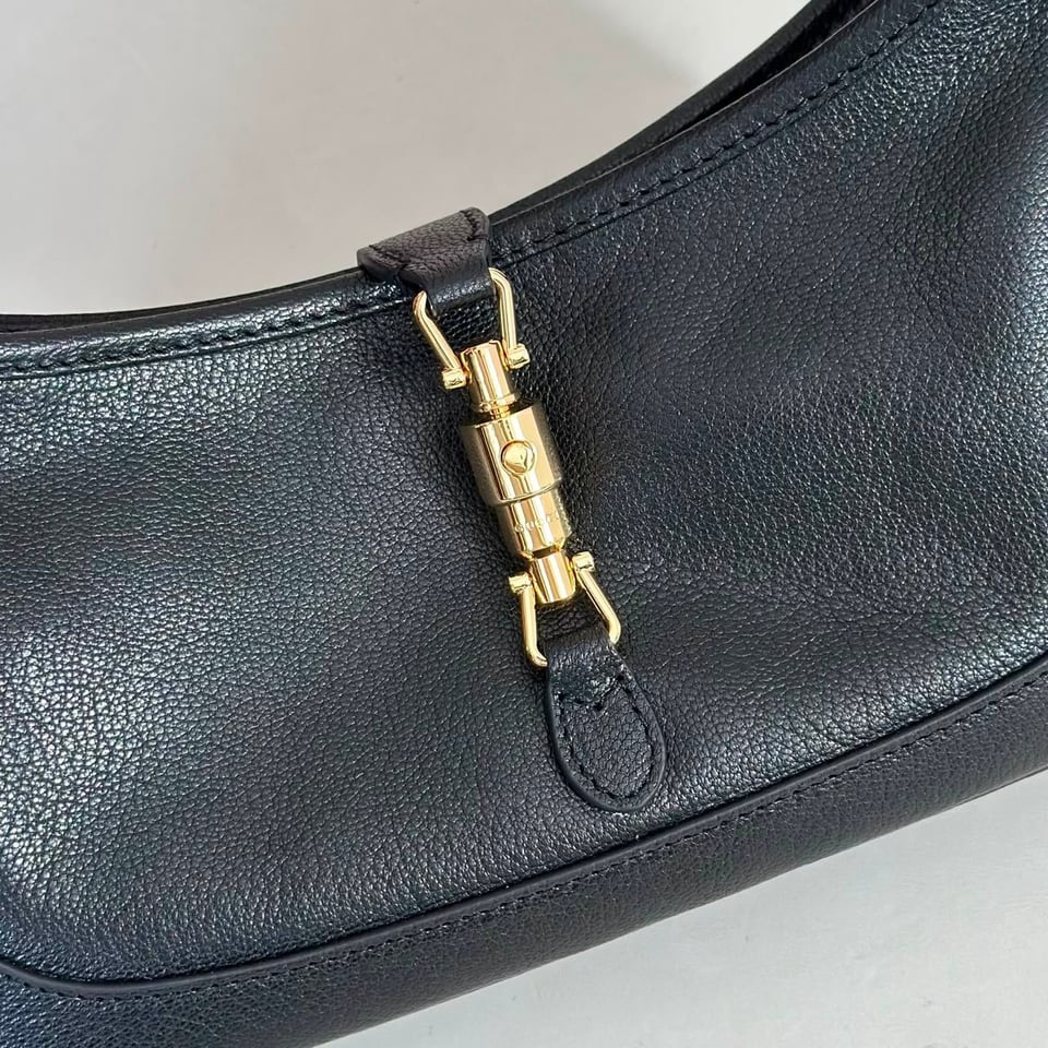 Gucci Jackie Slim Medium Shoulder Bag 28cm/11in Black Leather ‎863137 view 11