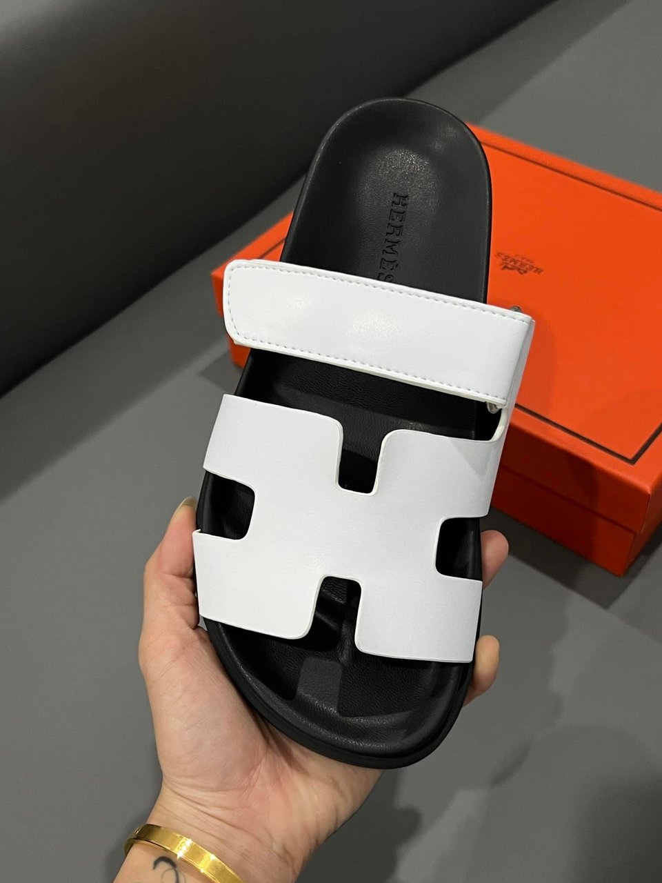 Hermes Chypre Sandal Blanc Calfskin White H222100Z 90345 view 6