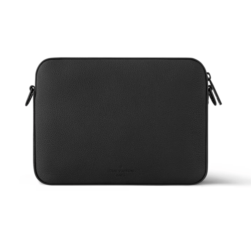 Louis Vuitton Black Fastline Messenger For Men 24cm M22482 view 4