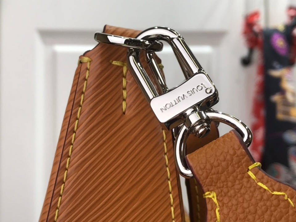 Louis Vuitton Marelle 25Cm Honey Gold view 9
