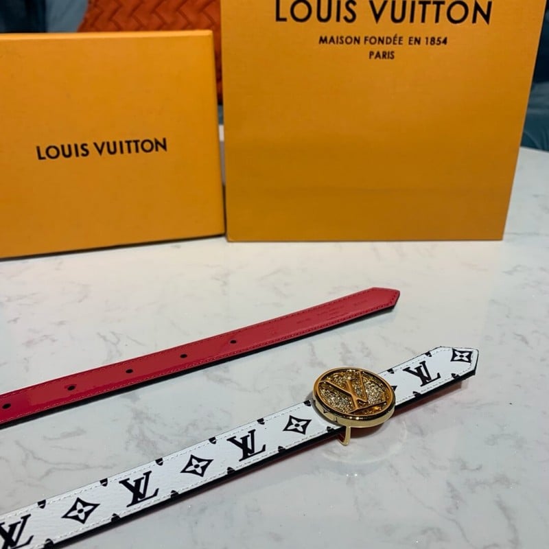 Louis Vuitton Monogram Canvas Recto LV Circle Plate 20mm Reversible Belt M0148W view 9