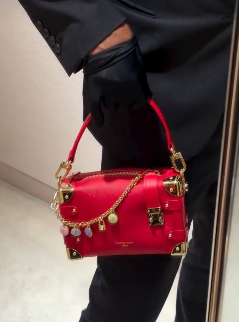 Louis Vuitton PM Side Trunk Bag Sari Red 19cm M28333 view 11
