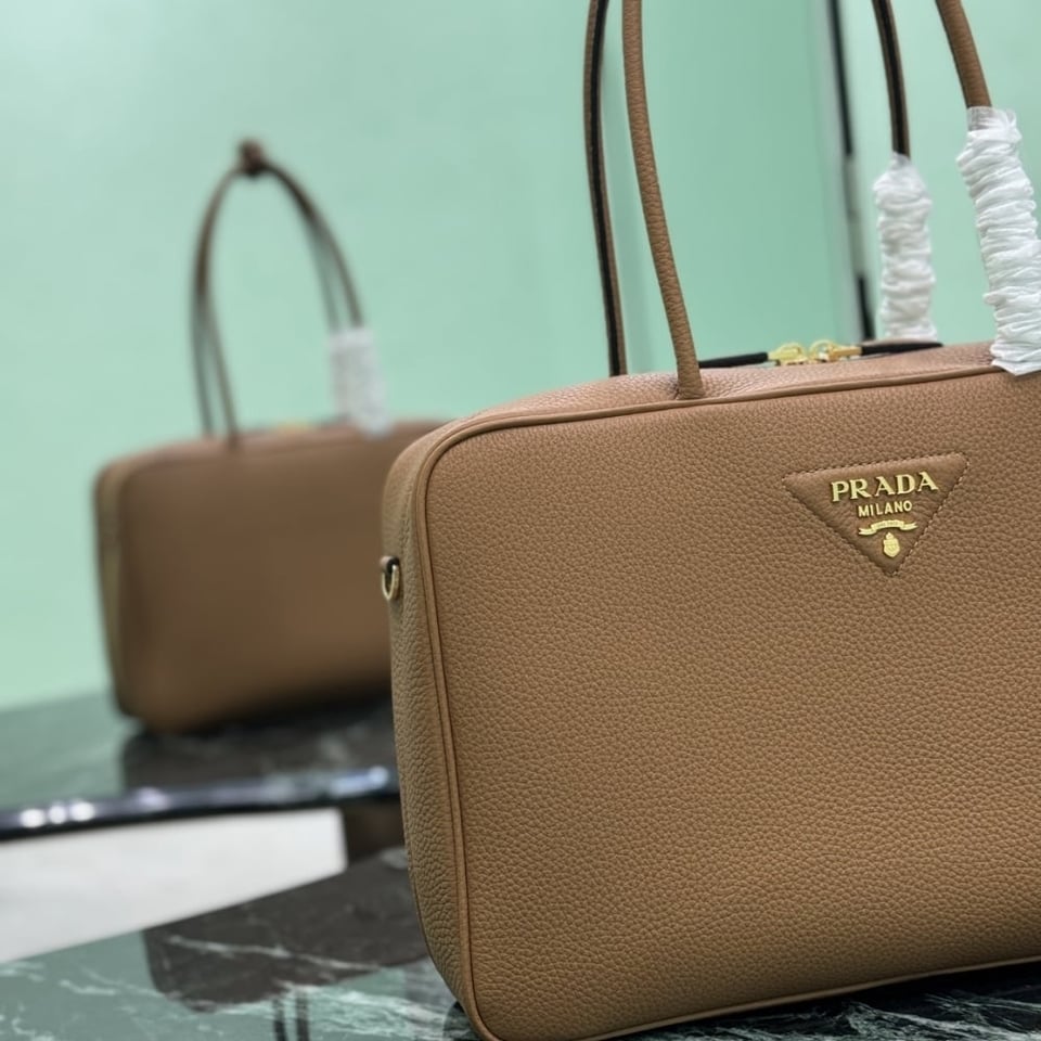 Prada Large Top Handle Bag Caramel 35Cm view 5