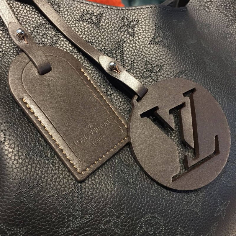 Louis Vuitton Carmel 40Cm Black view 5