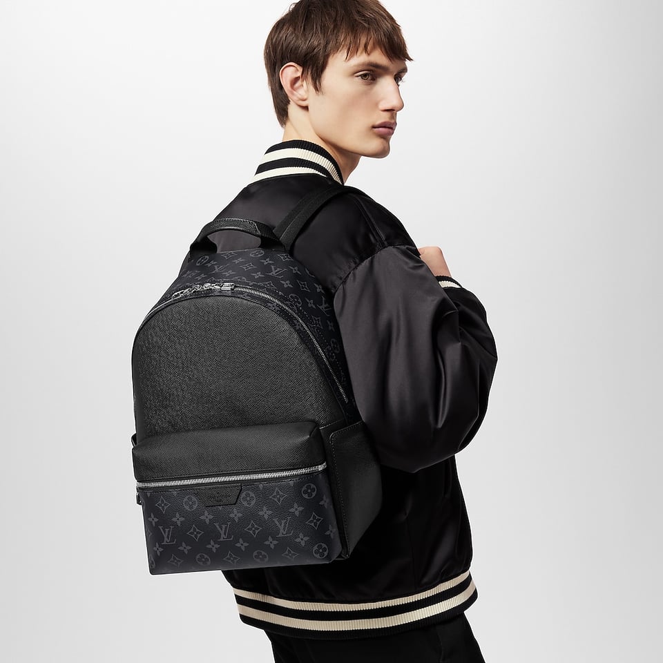 Louis Vuitton Discovery Backpack M31033 view 5