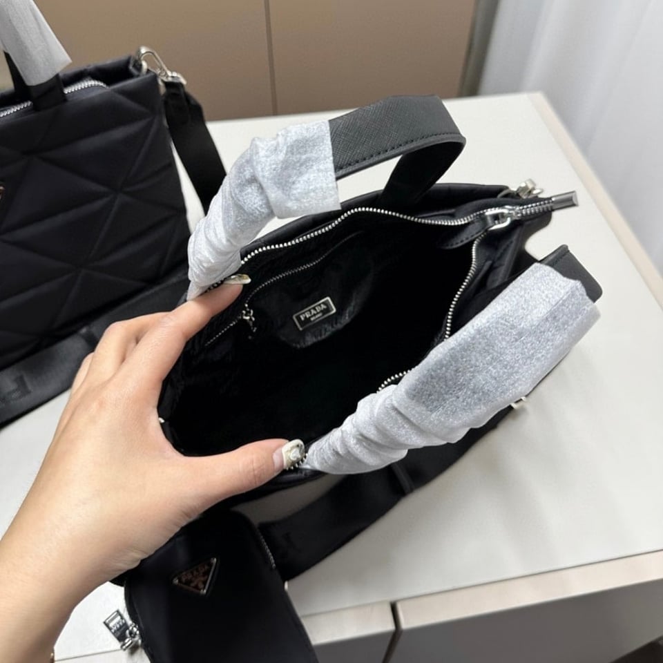 Prada Re Nylon Padded Tote Bag Black 23Cm view 7