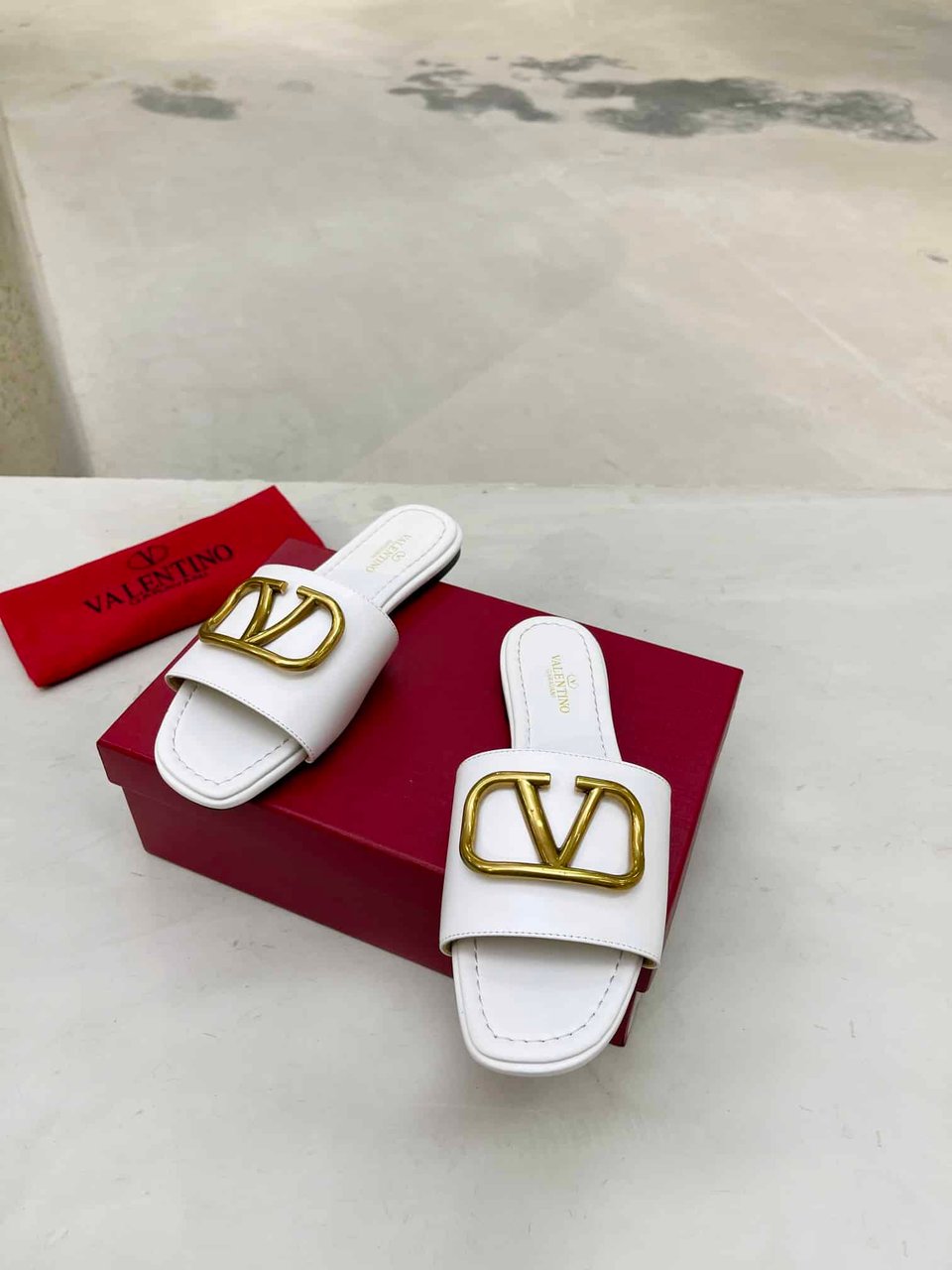 Valentino Garavani Vlogo Signature Slide Sandal White view 7