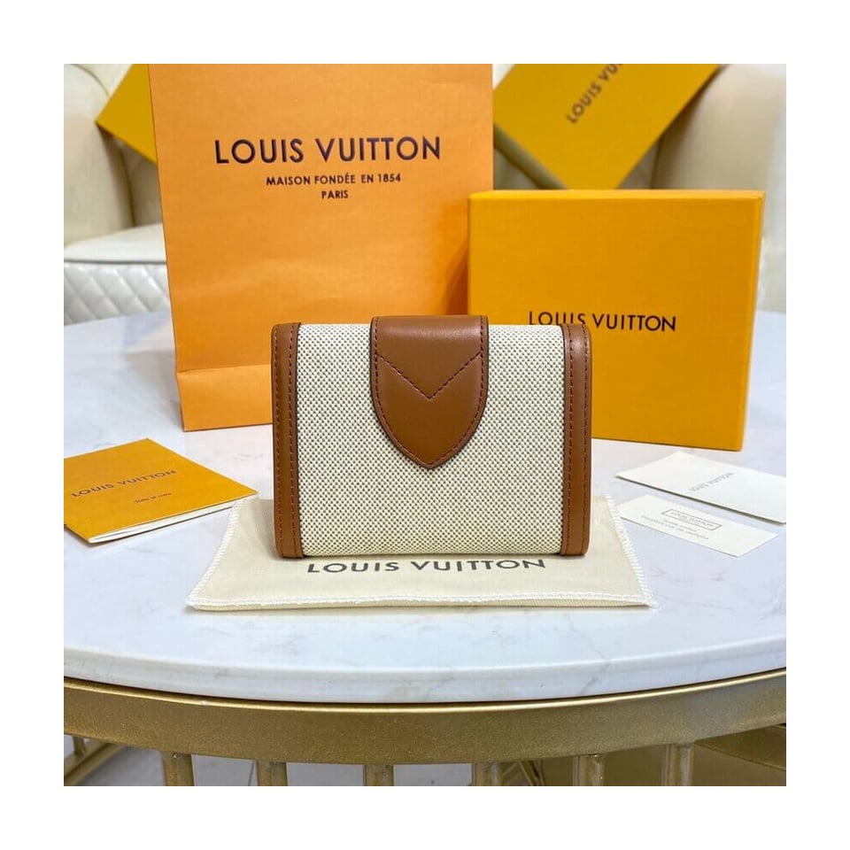 Louis Vuitton LV Pont 9 Compact Wallet view 5