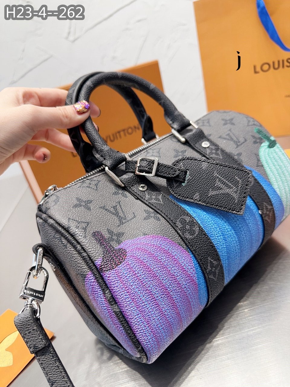 Louis Vuitton X Yayoi Kusama Keepall 25 Pumpkin Print M46437 view 10