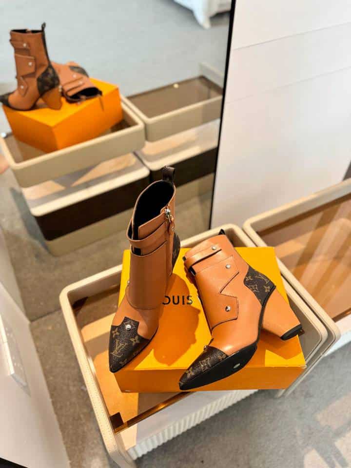 Louis Vuitton Trinity Boot Monogram And Brown view 5