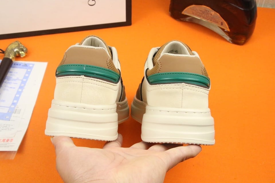 Gucci Gg Sneaker Leather In Beige And Green view 3