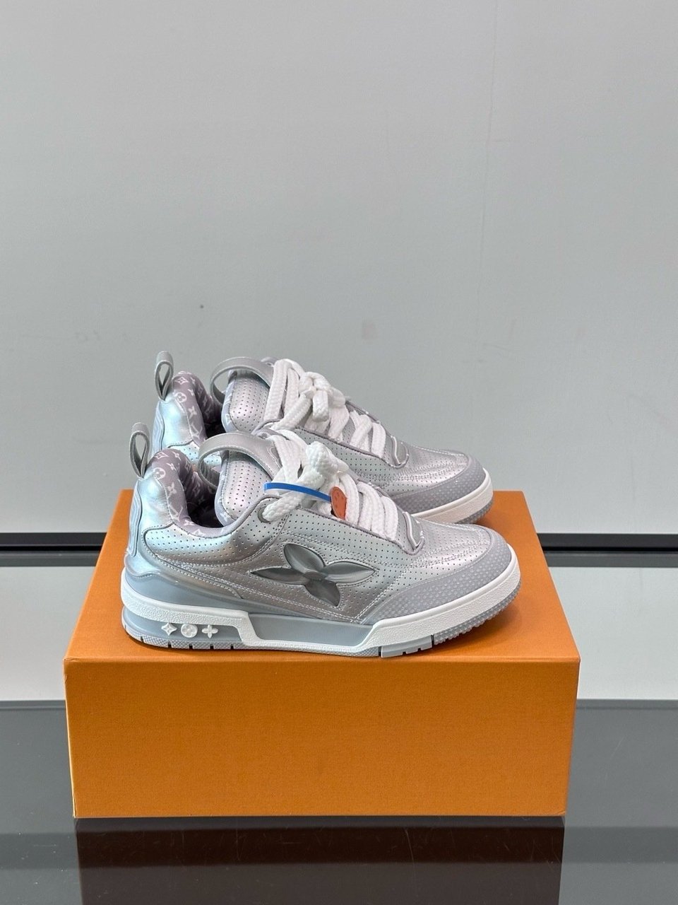 Louis Vuitton LV Skate Sneaker Grey for Men view 3