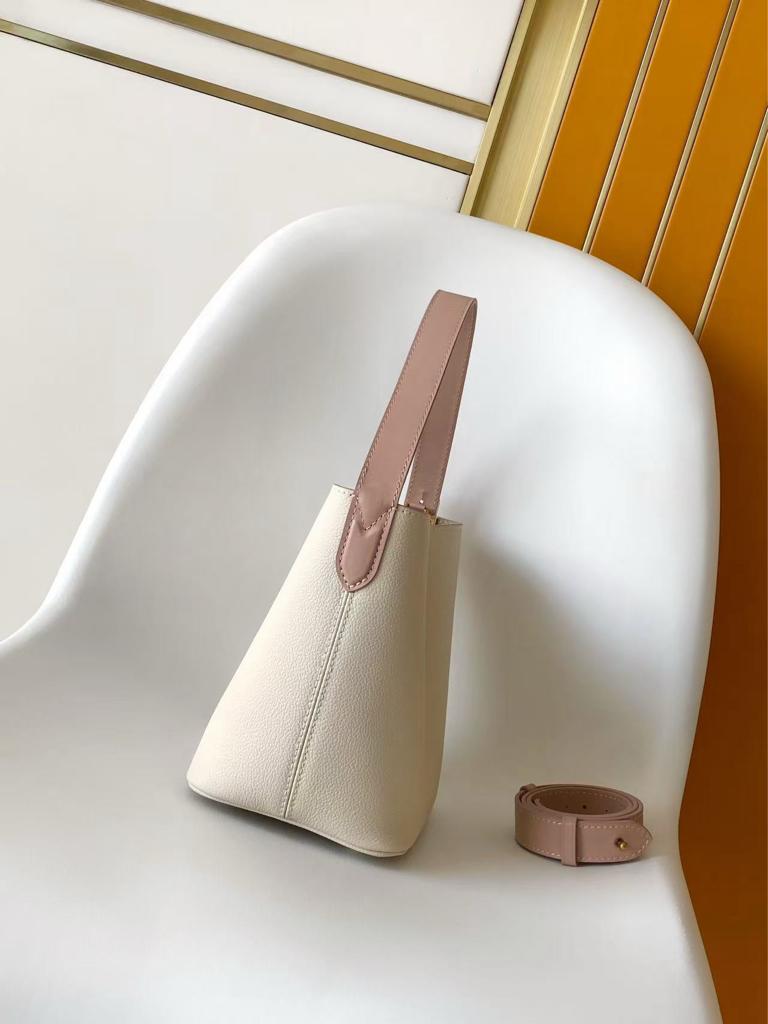 Louis Vuitton Low Key All In BB 16cm M29112 view 10