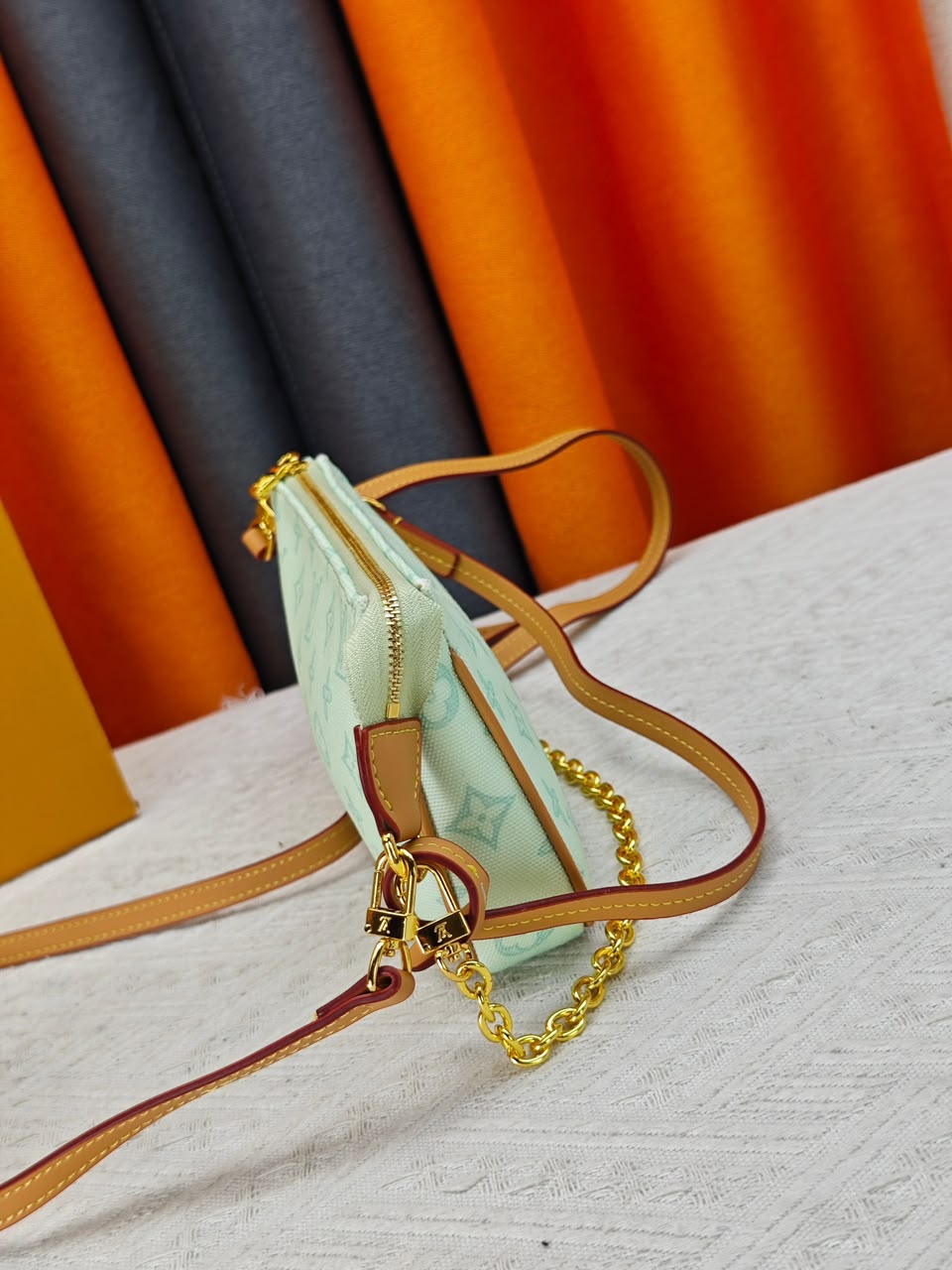 Louis Vuitton Pochette Accessory Bags 16 cm M28320 view 10