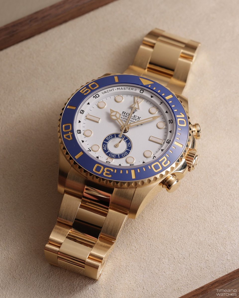 [Superclone] Rolex Yacht-Master II 44mm White Dial Oyster 126688 view 2