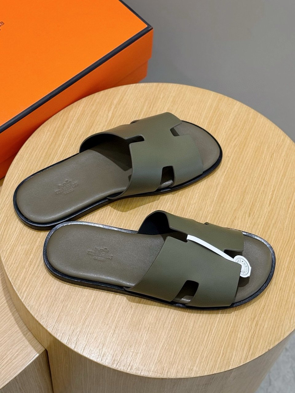 Hermès Green Oran Sandals- Shoes for Men view 4
