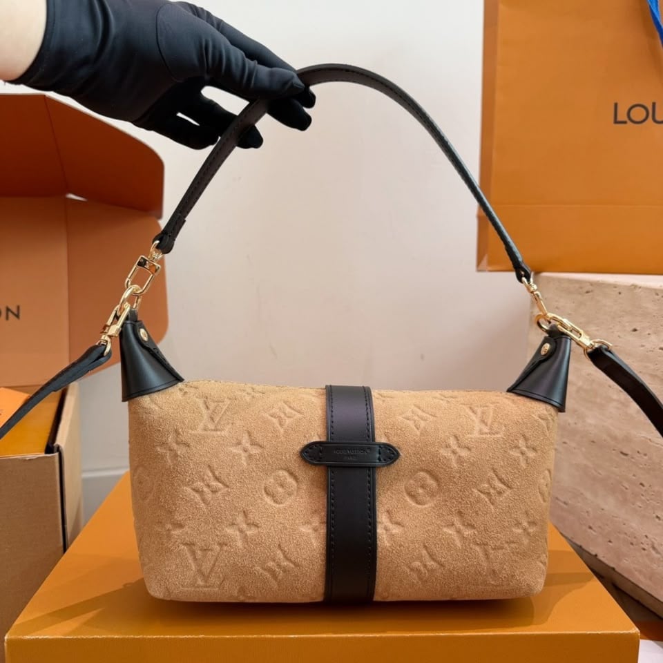 Louis Vuitton Pochette Mia M2A252 22cm/8.7in view 8