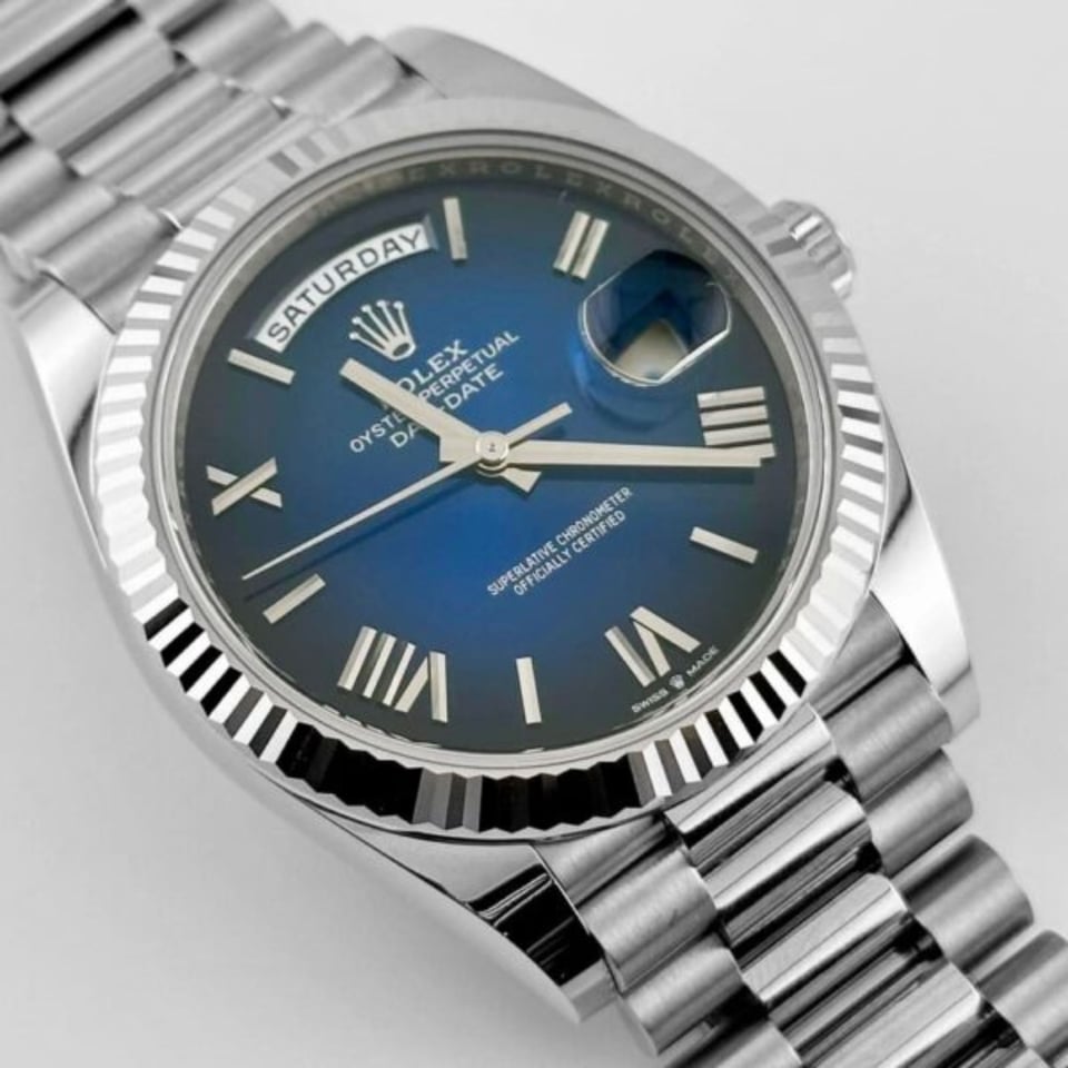 [Superclone] Rolex Day-Date 36mm Blue Ombré Dial President 128236 view 2