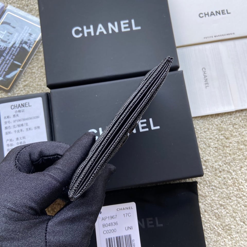 Chanel Card Holder 11Cm Black Caviar Black Hardware view 6