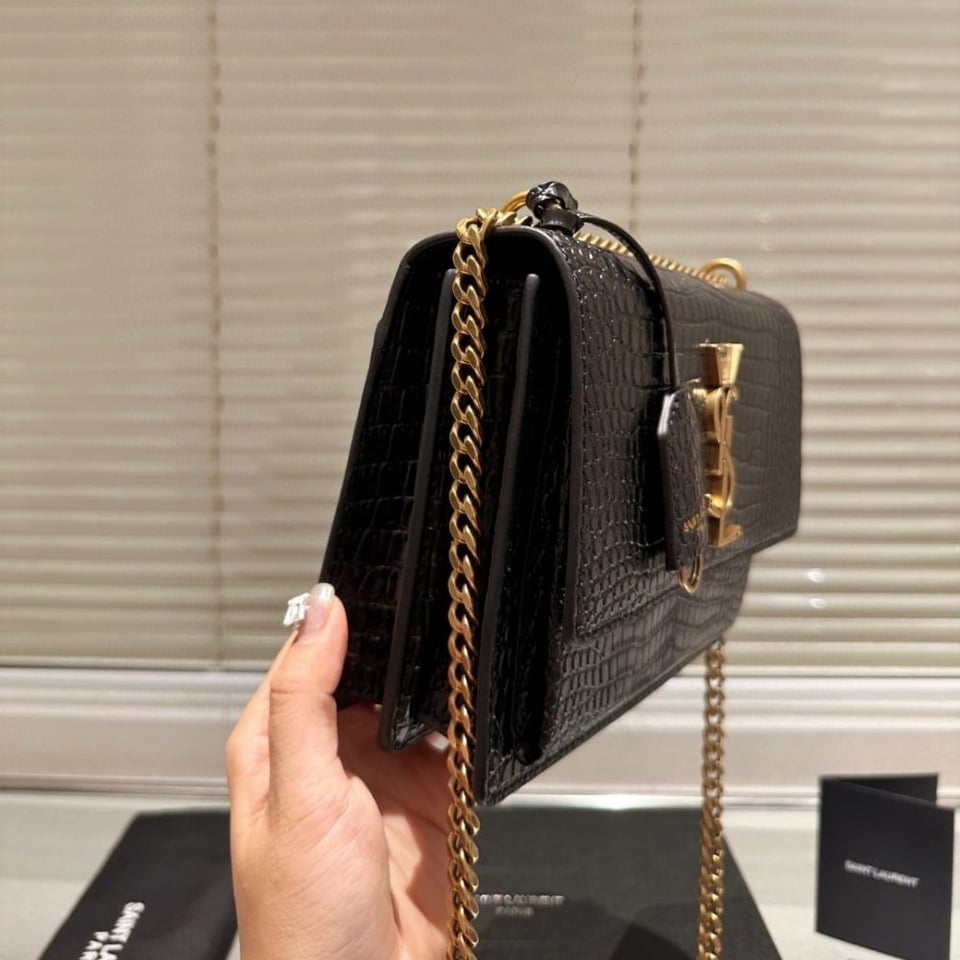 Saint Laurent Sunset Medium In Crocodile Embossed Leather Black 22Cm view 5