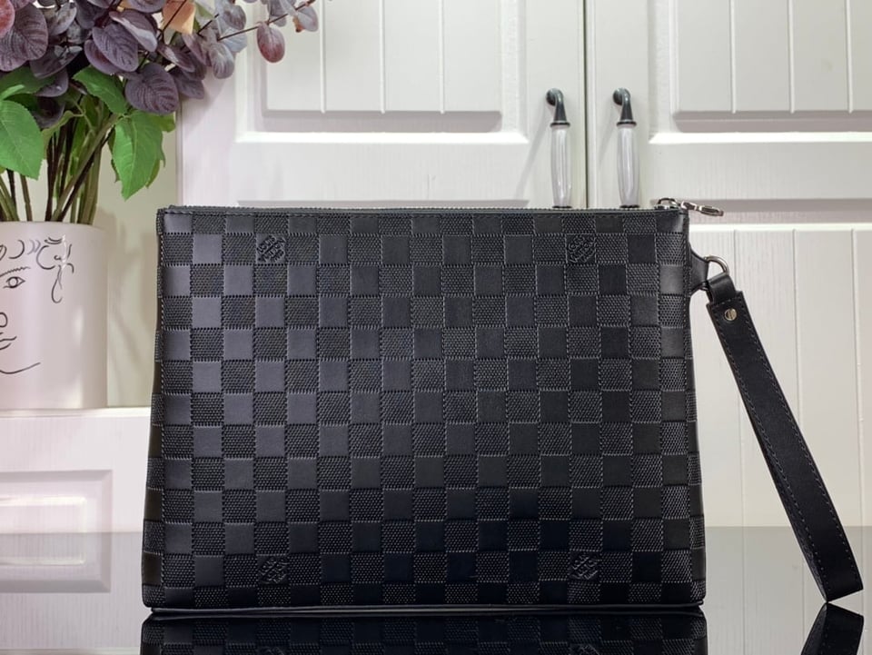 Louis Vuitton Takeoff Bag Damier Black 30Cm N40504 view 4