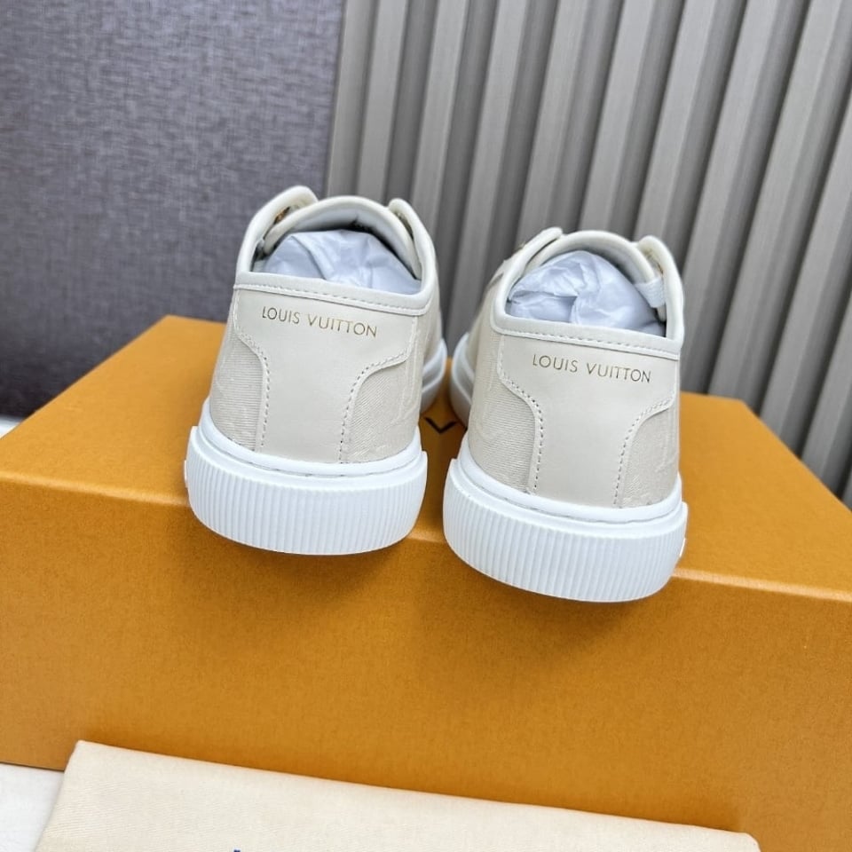 Louis Vuitton Lv Lagoon Sneaker Beige 1Ahoqr view 7