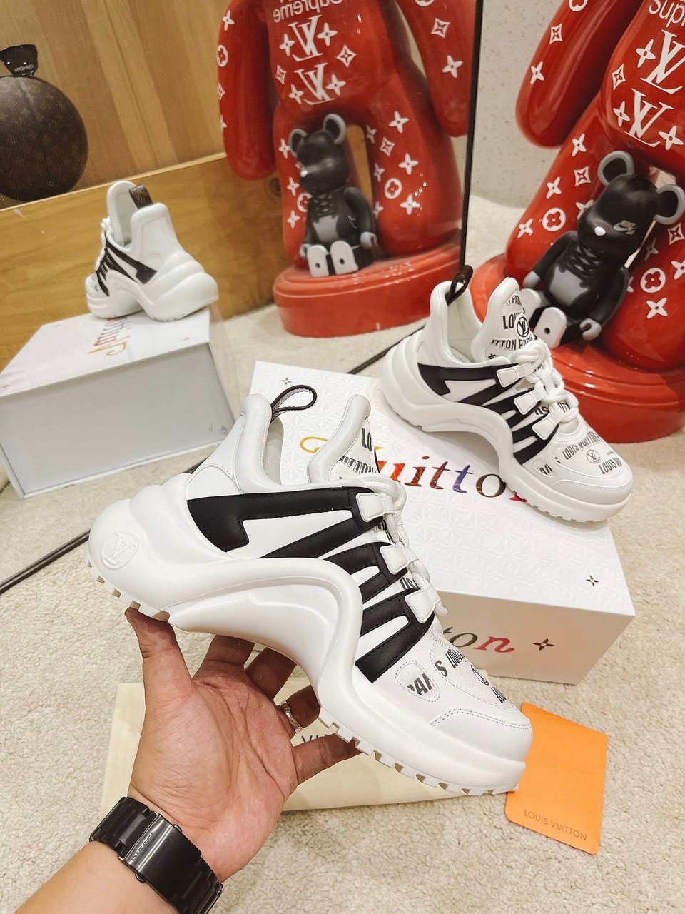 Louis Vuitton Tenis Archlight Sneakers 1A9D3Y view 5