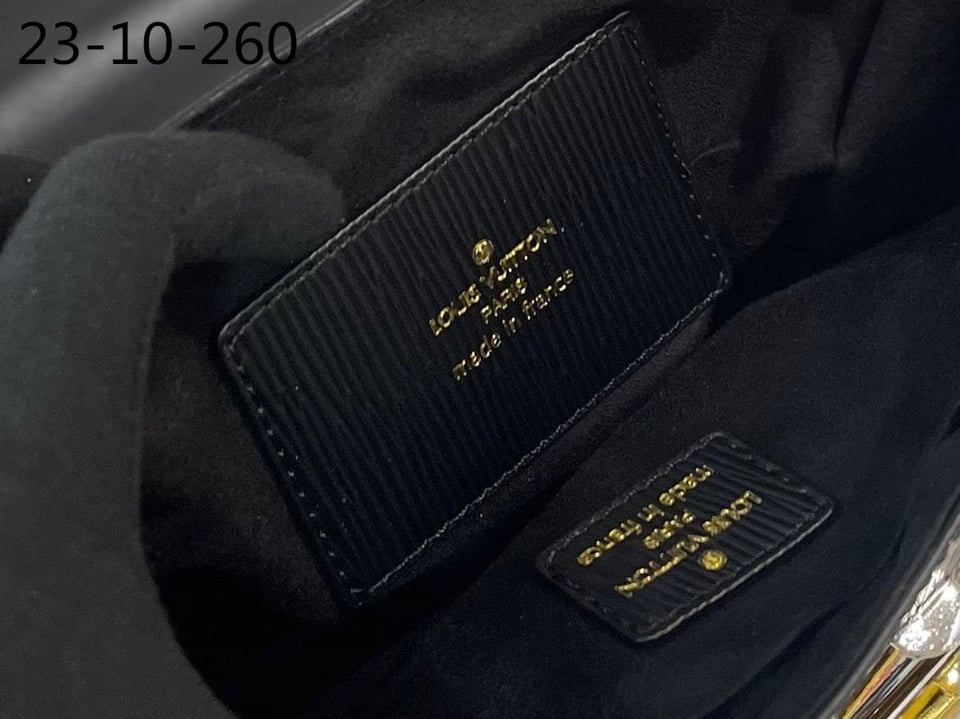 Louis Vuitton Mm Twist Bag Black 23Cm M22773 view 7