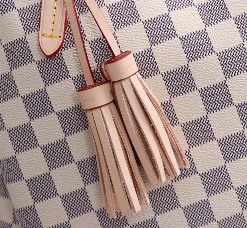 Louis Vuitton Lymington 35 Cm view 8