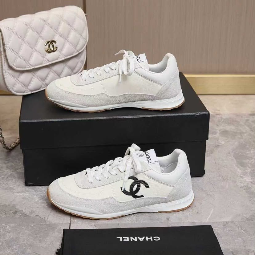 Chanel Nylon and Suede Sneakers with Black CC Logo White G39858 view 4