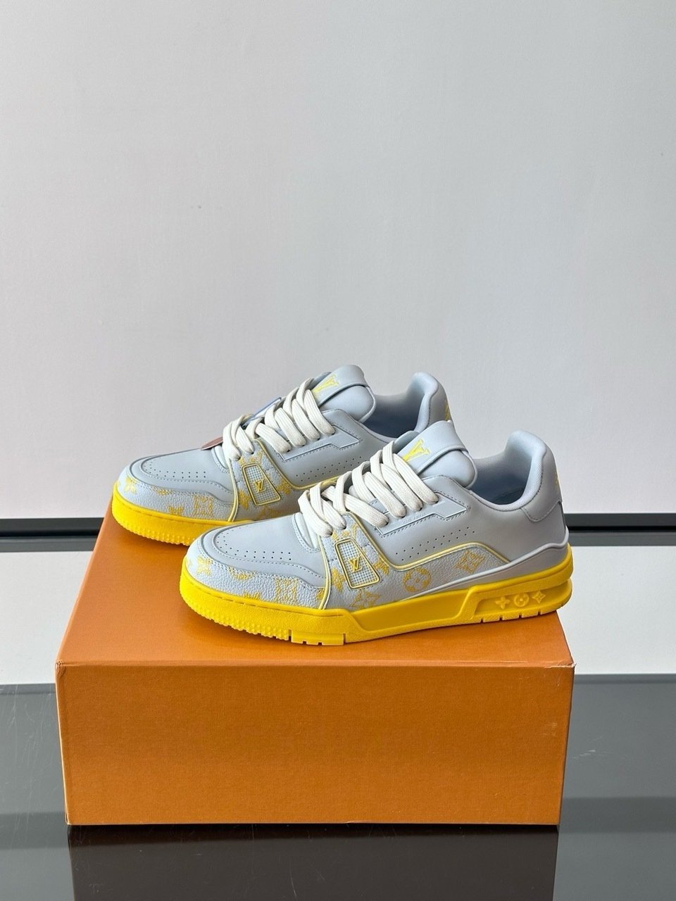 Louis Vuitton LV Trainer Sneaker Yellow for Men 1AHTPN view 16